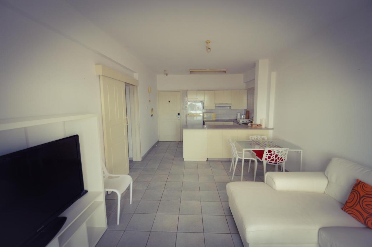 Krasas Flats * Larnaca